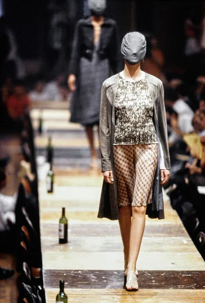 Look 3